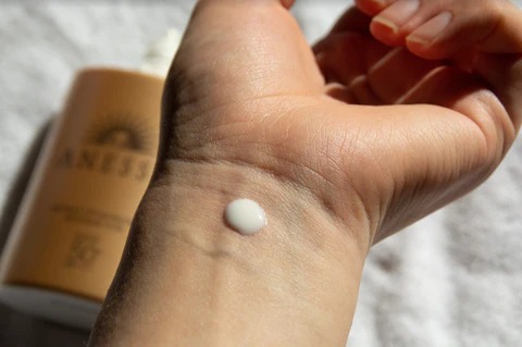 review shiseido anessa perfect uv sunscreen skin care milk