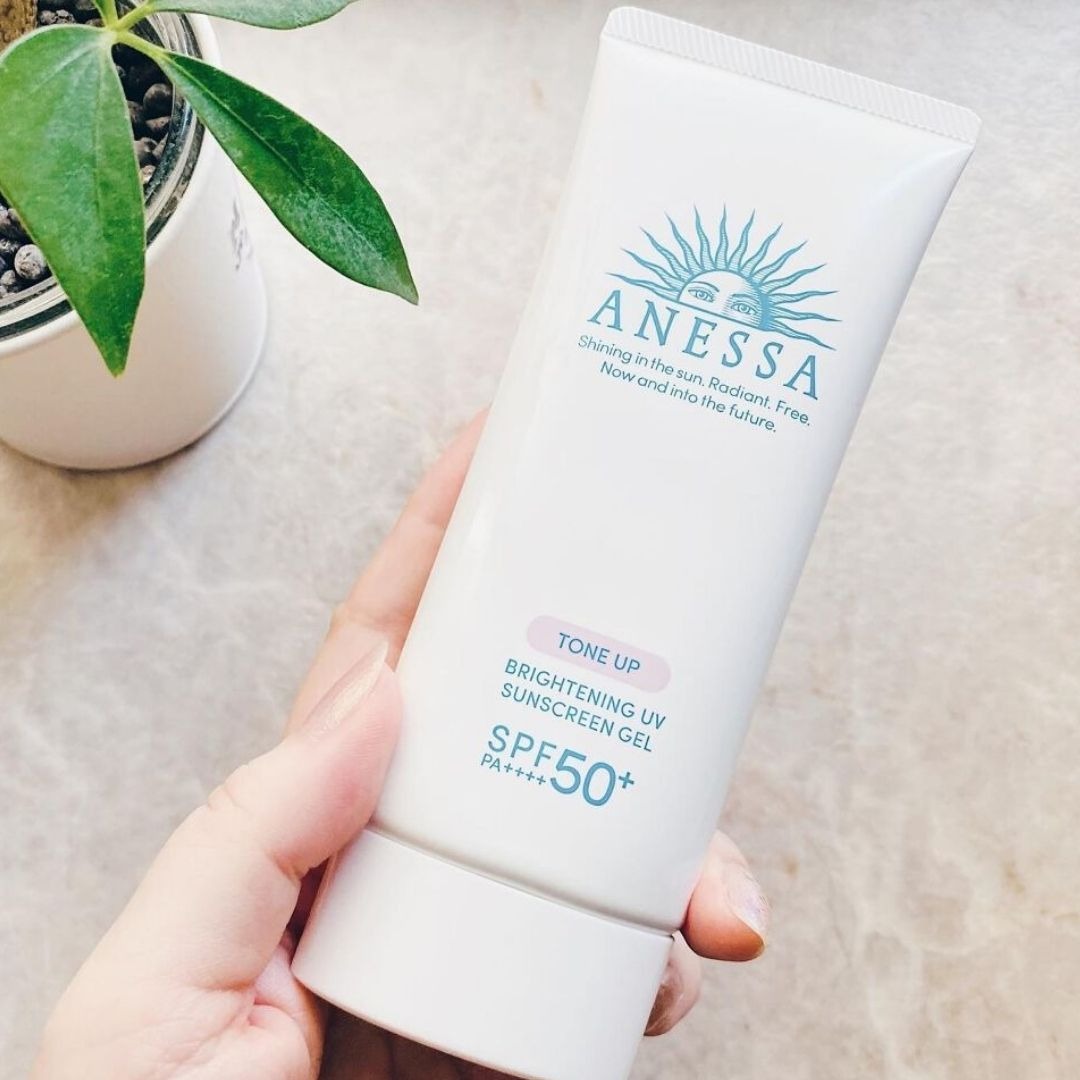 review chong nang nang tong anessa shiseido tone up brightening uv sunscreen gel spf50 pa 90g