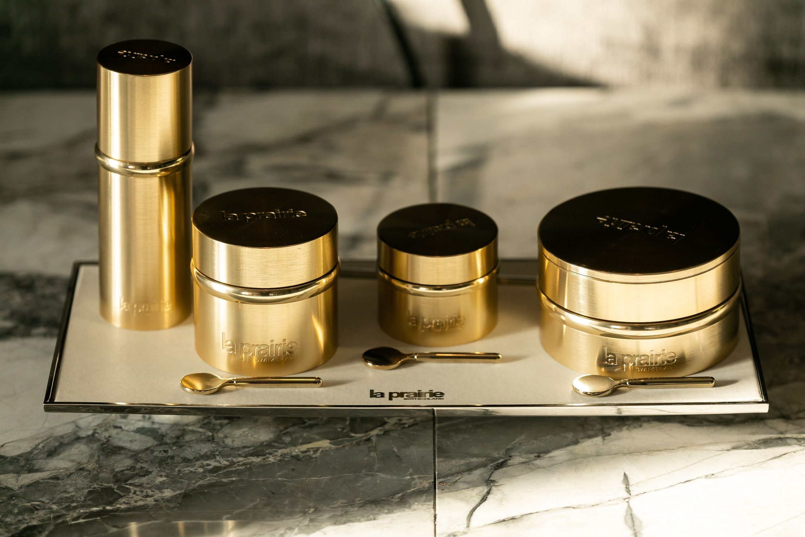 review la prairie pure gold radiance nocturnal balm scaled