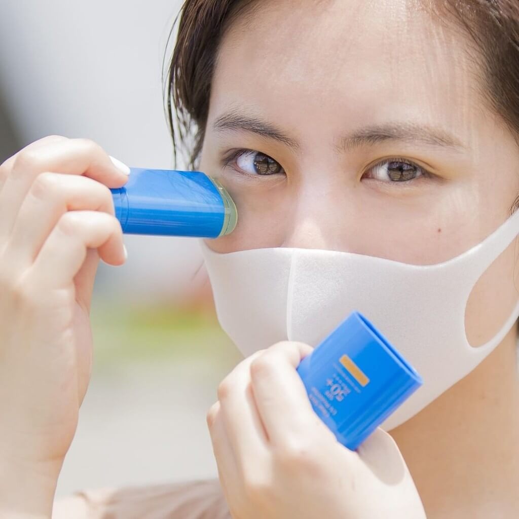 Shiseido Clear Suncare Stick SPF50 nhat ban new